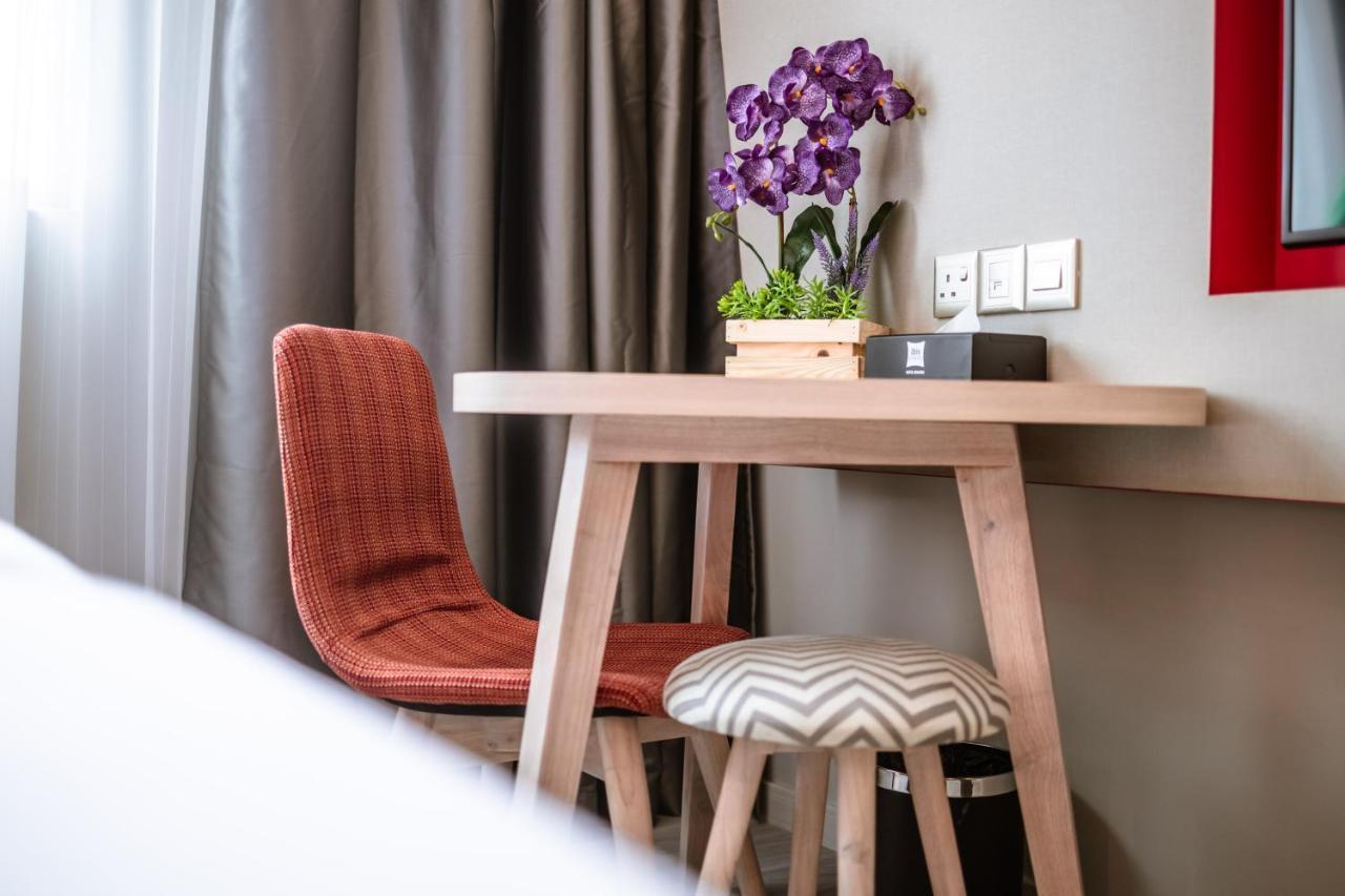Ibis Styles Kota Bharu Hotel Екстериор снимка