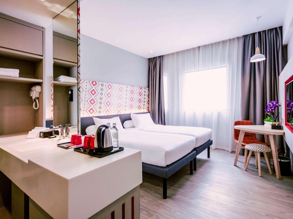 Ibis Styles Kota Bharu Hotel Екстериор снимка