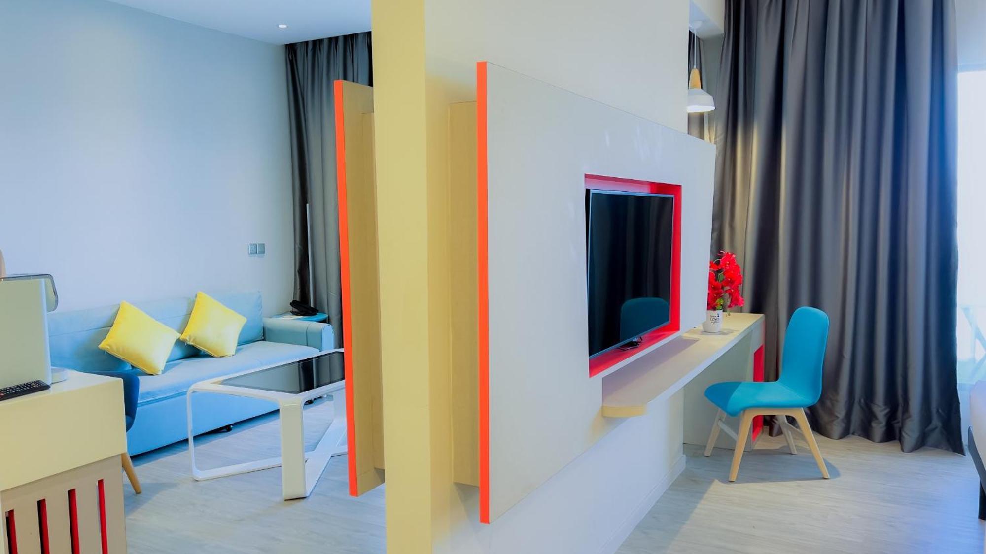 Ibis Styles Kota Bharu Hotel Екстериор снимка