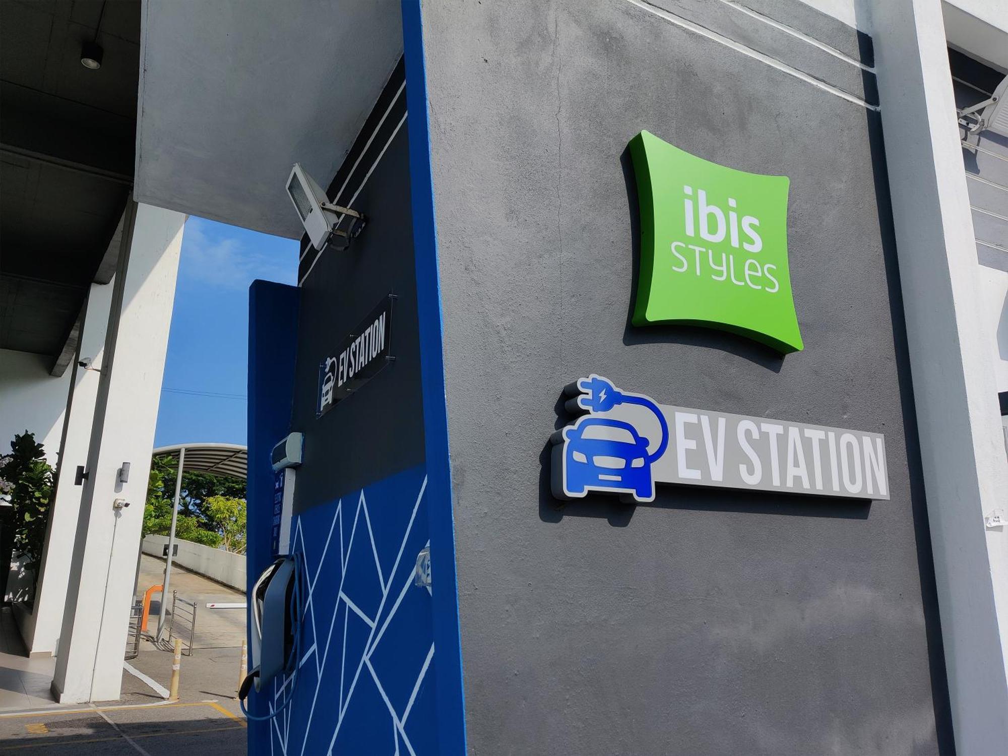 Ibis Styles Kota Bharu Hotel Екстериор снимка